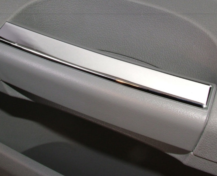 Chrome Smooth Door Pull Trim 05-10 Magnum, Charger, Chrysler 300